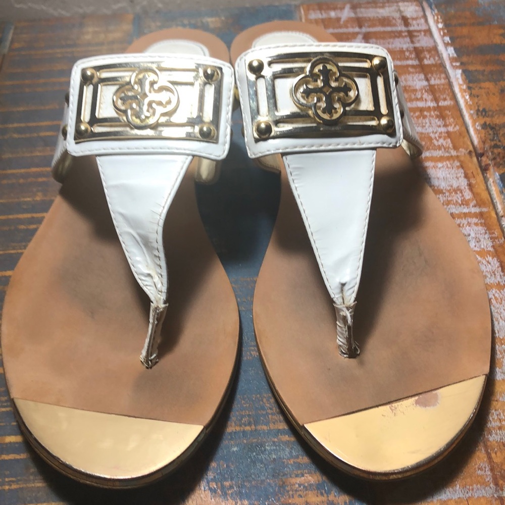 Isola Women’s White Leather Sandals Size 7.5